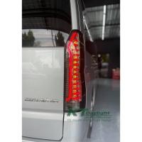 ราคา ไฟท้ายรถตู้ Toyota Hiace Commuter 2020 (8211195120)