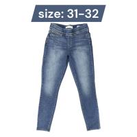 ราคา กางเกงยีนส์ผู้หญิง ขาเดฟ Signature Levi Strauss เอว31-32 สะโพก 40-42" ยาว 41 มือสอง รหัสsw32 (43104520980)