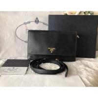 ราคา Used Prada Saffiano Wallet Crossbody 8” (7709427633)