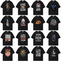 ราคา เสื้อยืดพิมพ์ลายศิลปะ - ฐานสีดำ ดีไซน์ม้าสีทองและปีกนกอันวิจิตร - สไตล์ลำลอง - เหมาะสำหรับเทศกาลดนตรีและงานสังคม (29466431563)