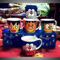 ราคา เซ็ตแก้วน้ำโดเรมอน 5 ใบ (5007386876)