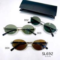 ราคา New In ✨ YSL SL692 ทรง Oval ให้อารมณ์ 90s มิกซ์แอนด์แมทช์ได้ทุกลุค คล้าย ๆ ของ Celine ที่ฮิตทั่วเมือง (40852680645)