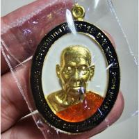 ราคา พระสวย ตรงรูป เหรียญหลังไก่ หลวงพ่อพัฒน์ ลงยา เลข๙๖ สภาพเดิมๆ (22954925674)