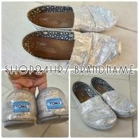ราคา รองเท้า TOMS ของแท้% (781867667)