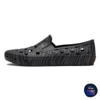 ราคา [ของแท้ ส่งไว PRE-ORDER] VANS TREK SLIP-ON - (NATHAN) BLACK (18175003128)