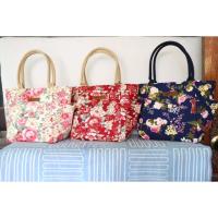 ราคา กระเป๋าจูดี้ สะพายไหล่ทรงสูง ลายดอกไม้ (169619321)