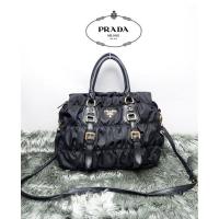 ราคา PRADA MILANO ผ้าไนลอนผสมหนังแท้ #มือสองสภาพดี (8312541616)