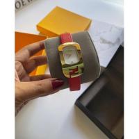 ราคา สินค้าพร้อมส่ง NewFENDI Chameleon Watch ✨✨ หน้าปัดขาวมุก ขอบทอง ขนาด 29mm. ฝังเพชรแท้ สายหนังสีส้มน่ารักมาก (8665611845)