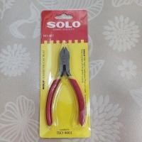ราคา คีมหนีบห่วง NO.807ด้ามแดง ยี่ห้อโซโลSOLO แบบไม่มีฟัน (25374955947)