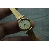 ราคา นาฬิกา Vintage มือสองญี่ปุ่น SEIKO ชุบทอง ระบบQuartz ผู้หญิง ทรงกลม กรอบทอง หน้าทอง หน้าปัด 21mm (21624302943)