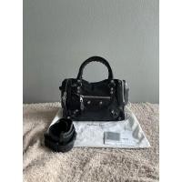 ราคา balenciaga mini city (23672484236)