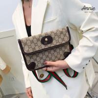 ราคา ฮิตมาก กระเป๋า คาดอก ทรงสี่เหลี่ยม สายสปอร์ต ไม่มีกล่อง (22211158042)