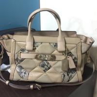 ราคา Used Coach Swagger27 ของแท้ (1578555696)