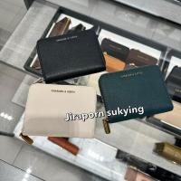 ราคา Charles & Keith กระเป๋าสตางค์ใบสั้นซิปรอบ (24080442274)