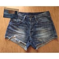 ราคา กางเกงยีนต์ขาสั้น Levi's 501 แท้ 100% มือ 2 (2134331958)