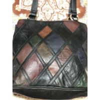 ราคา ลดราคากระเป๋ามือสอง#กระเป๋าหนังแท้หนังต่อๆกัน คล้องไหล่อย่างเดียว (5961779656)