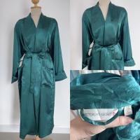 ราคา ชุดคลุมแบรนด์ Victoria ‘s แท้ (25280021044)