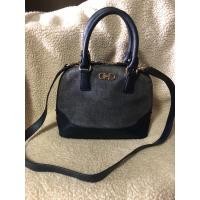 ราคา กระเป๋า ferragamo crossbody แท้รับประกัน (16480673195)