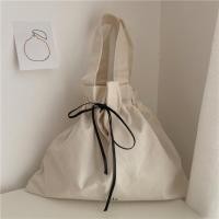 ราคา ถุงผ้าแบบถือ สายหูรูดพร้อมส่ง (3944872445)