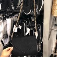 ราคา กระเป๋าสะพายข้าง h&m (26261869801)