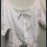 ราคา เสื้อแขนตุ๊กตา แนววินเทจสีขาว ระบายลูกไม้น่ารักๆ (2331557345)