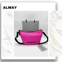 ราคา Balenciaga wheel sling bag (16281816266)
