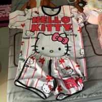 ราคา ชุดเซ็ตขาสั้นคิตตี้ มือ 2 สภาพ 90% (7619372188)