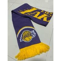 ราคา ผ้าพันคอ ไหมพรม Los Angeles Lakers (มือสอง) (29886898636)