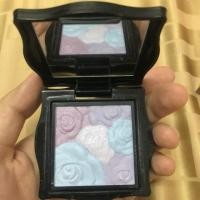 ราคา ไฮไลท์ anna sui ซื้อมาแล้วไม่ได้ใช้เลยค่า ส่งต่อราคาเบาม๊ากกกก ดีต่อใจค่า (1412280315)