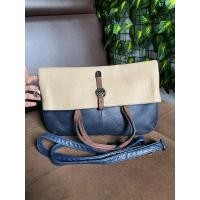 ราคา กระเป๋าสะพายข้าง Pl Banana (29136651386)