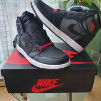 ราคา Nike Air Jordan 1 High Retro OG "Black Satin" (7115466875)