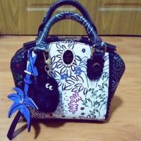 ราคา กระเป๋า lyn around มือ2 (3101523471)