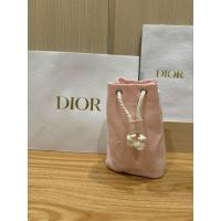 ราคา กระเป๋าใส่เครื่องสำอางค์ dior (24032680211)