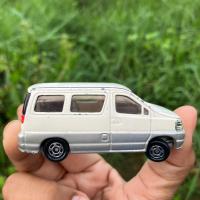ราคา Tomica รถเหล็กโทมิก้า Tomica/Tomy มือ2 / Nissan Elgrand (25828573693)