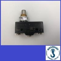 ราคา ลิมิตสวิตซ์ สำหรับ ตัวตัดรอกปลายบูมรถเครน Omron Limit switch Z-15GQ-B Tadano Part No. 821-000-01355 (8011234661)