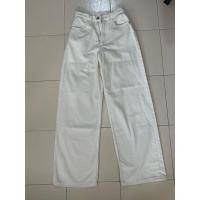 ราคา Merge รุ่น signature jeans01 สี ivory white ใส่ 1 ครั้ง 650 รวมส่ง จาก 1490 (28236890852)