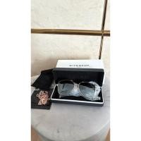 ราคา แว่นตา givenchy แท้ 100% มีสายคล้องแว่น มือสองสภาพดี (40713180991)