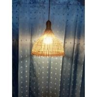 ราคา โคมไฟไม้ไผ่ โคมไฟจักสาน ฝาชีสานประกอบโคมไฟขนาด8นิ้วสานด้วยไม้ไผ่ (5117629292)