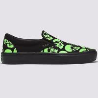 ราคา VANS SLIP ON SKATE GLOW SKULLS BLACK GREEN SNEAKERS สินค้ามีประกันแท้ (24719488947)