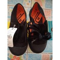 ราคา รองเท้าผ้าใบนักเรียนชายสีดำไซส์30 (15398862149)