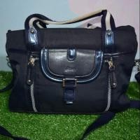 ราคา กระเป๋าสะพายข้าง มือ 2 แบรนด์ "asics" (2160359124)