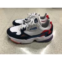 ราคา Adidas Falcon W (1815829797)
