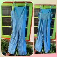 ราคา จัมพ์ยีนส์ เอี๊ยมยีนส์ ผ้าไม่หนา แบรนด์ Old Navy อก 44-48 นิ้ว มือสอง (21301242627)