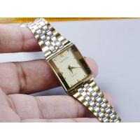 ราคา นาฬิกา Vintage มือสองญี่ปุ่น CHARLES VEGELES QUARTZ ผู้หญิง ทรงสี่เหลี่ยม กรอบทอง หน้าทอง หน้าปัด 21มม ตัวเรือนสแตนเลส (27984085961)