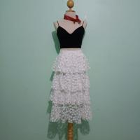 ราคา กระโปรงผ้าลูกไม้ทรงขนมชั้นมือสอง (27209002036)