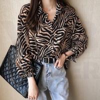 ราคา เสื้อเชิ้ตลายม้าลายแขนยาว (6068265609)