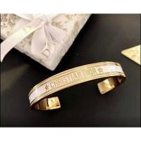 ราคา ดิออร์ กำไลข้อมือสีทอง สามารถปรับขนาดได้กับข้อมือค่ะสินค้าสมนาคุณจากเคาน์เตอร์ไทย (41513644085)