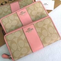 ราคา Coach Signature Wallet (504227546)