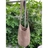 ราคา 8.พร้อมส่ง กระเป๋า The Sak มือสอง (21691314725)