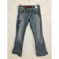 ราคา Guess Jeans เอว32 กางเกงยีนผู้หญิงมือสอง (17197241434)